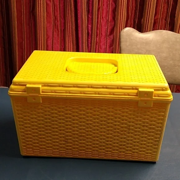 Vintage Yellow Woven Sewing Box Two trays Wil-hold by Wilson Cottagecore